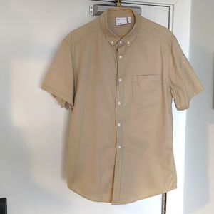 Men's Short Sleeve Button Down Tan